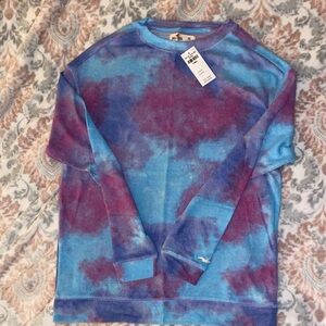 Hollister Tie-Dye Crewneck in Blue & Purple